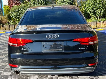 2017 Audi A4 - thumbnail 16