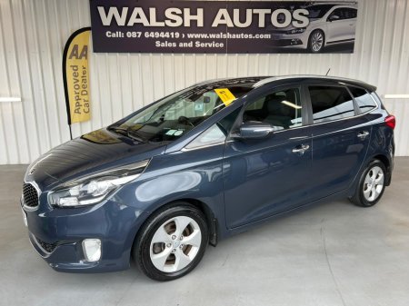 2014 Kia Carens 1.7 EX 5DR €8,950