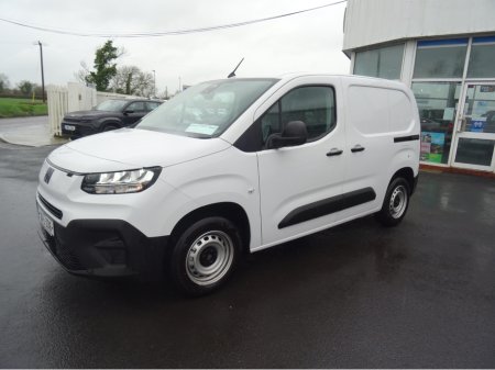 2026 Fiat Doblo - view 4