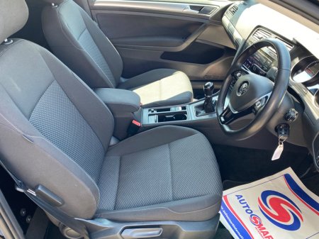 2019 Volkswagen Golf  €11,341 thumbnail