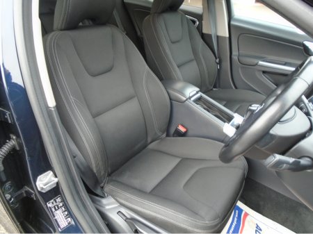 2017 Volvo S60 - thumbnail 10