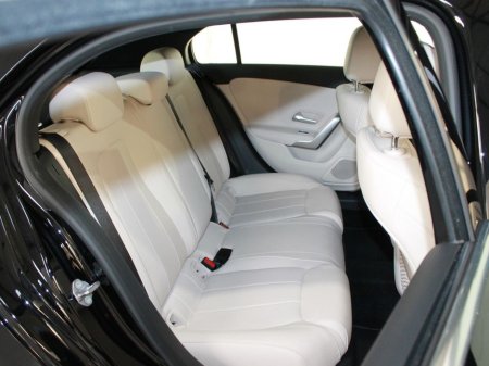 2023 Mercedes-Benz A Class A 180 d 180 D 5DR Auto €34,999 thumbnail