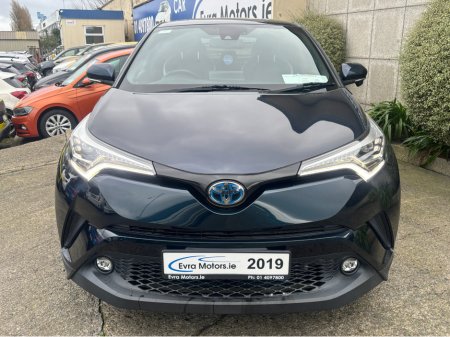 2019 Toyota C-HR SOL AUTOMATIC HYBRID 1.8 PETROL //LOW MILES//HIGH SPEC//HEATED HALF LEATHER SEATS//KEYLESS ENTRY//ADAPTIVE CRUISE CONTROL// €21,950