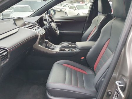 2016 Lexus NX 300 h F-SPORT * HALF LEATHER * 2.5 SELF CHARGING HYBRID thumbnail