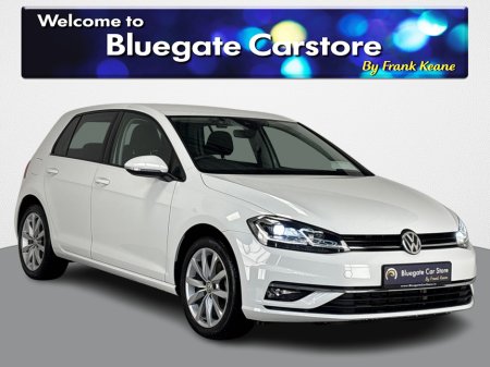 2019 Volkswagen Golf COMFORTLINE**TOUCHSCREEN MEDIA**APPLE CAR PLAY**REVERSE CAMERA**PARKING SENSORS**MULTIFUNCTIONAL STEERING WHEEL**CRUSIE CONTROL**DUAL CLIMATE**CLOTH SEATS**ELECTRIC WINDOWS**AIRCONDITIONING**ISOFIX**