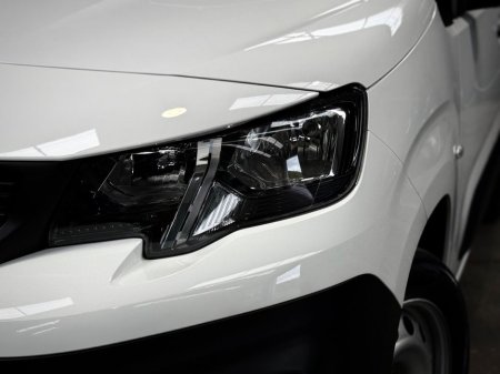 2023 Peugeot Partner BLUEHDI PROFESSIONAL PREMIUM PLUS L1 // 12 MONTH WARRANTY // SAME DAY FINANCE €13,950 thumbnail