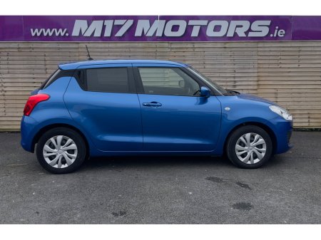 2020 Suzuki Swift - thumbnail 2