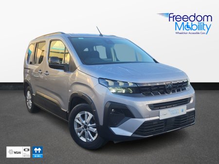 2024 Peugeot Rifter New Model Wheelchair Access