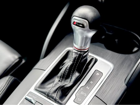 2019 Audi S3 - thumbnail 32