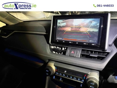 2020 Toyota Rav4 - view 4