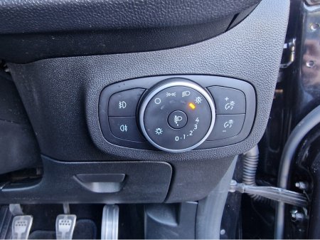 2019 Ford Fiesta - thumbnail 20