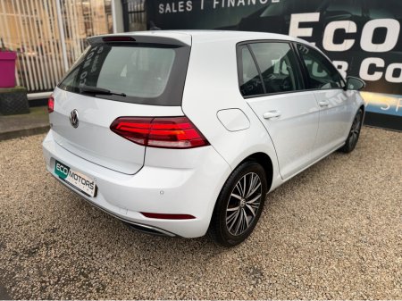 2018 Volkswagen Golf SE NAVIGATION 1.5 TSI BLUEMOTION TECHNOLOGY, 1.4, MANUAL, 2 YEAR NCT, LOW TAX, LOW INSURANCE €16,995 thumbnail