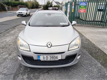 2011 Renault Grand Megane 1.5 DCI TOM 9 TOMTOM ED 90 5DR €3,250 thumbnail