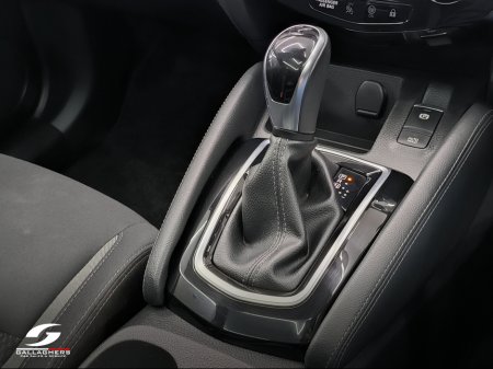 2021 Nissan Qashqai (211) SE 1.5 DSL AUTOMATIC PAN ROOF €21,995 thumbnail