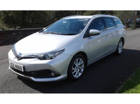 2017 Toyota Auris BUSINESS EDITION TSS D D-4D TOURING SPORTS Estate €15,950