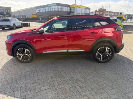 2025 Peugeot 2008 - thumbnail 8