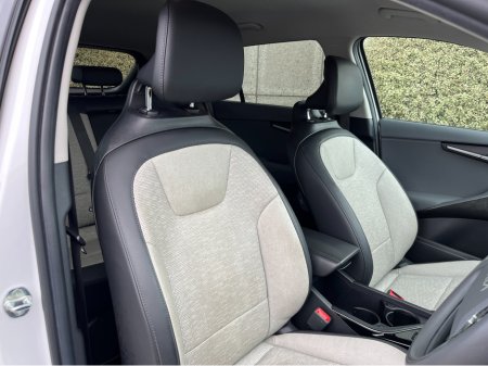 2023 Kia Niro - thumbnail 12