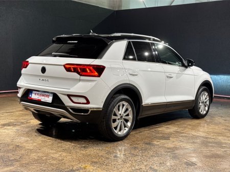 2023 Volkswagen T-Roc - thumbnail 3