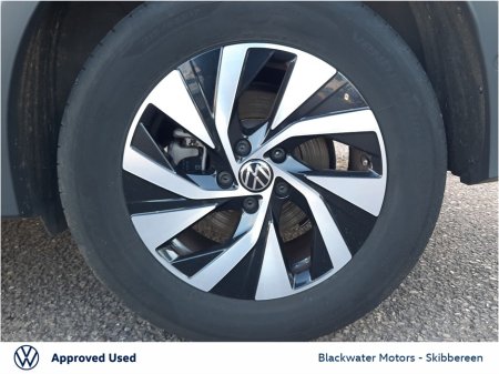 2025 Volkswagen Tiguan - thumbnail 9