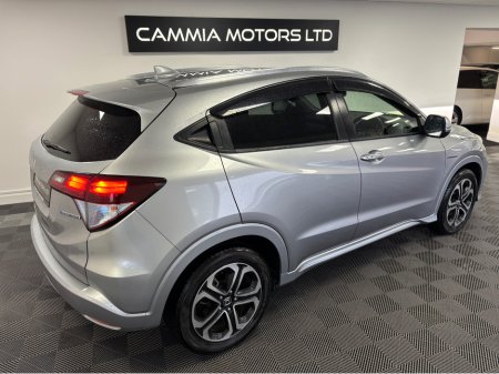 2017 Honda Vezel - view 4