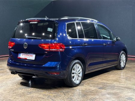 2017 Volkswagen Touran - thumbnail 3