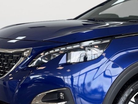 2018 Peugeot 3008 - thumbnail 9