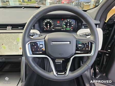 2025 Land Rover Discovery Sport 1.5 PHEV SE R Dynamic €63,950 thumbnail