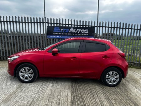 2014 Mazda Demio - thumbnail 2