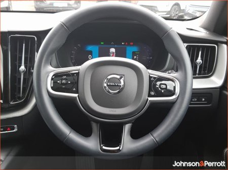 2024 Volvo XC60 - thumbnail 9