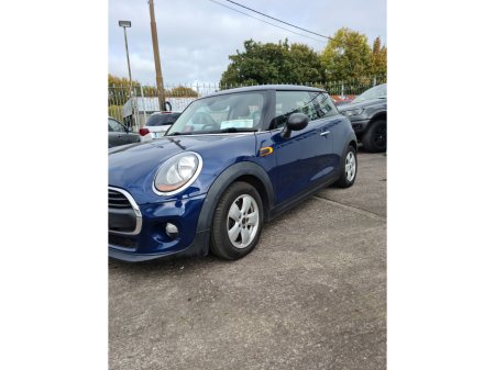 2018 MINI Hatch - view 2