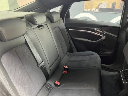 2023 Audi e-tron - thumbnail 14