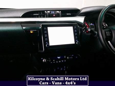 2021 Toyota Hilux - thumbnail 18