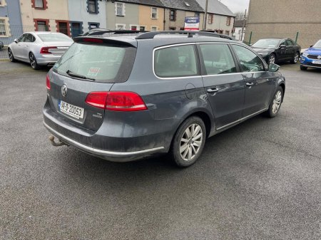 2014 Volkswagen Passat - thumbnail 8