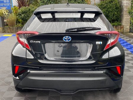 2019 Toyota C-HR - thumbnail 16