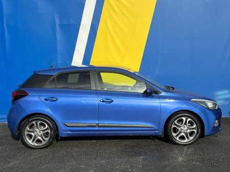 2020 Hyundai i20 DELUXE 1.2 // SERVICE HISTORY // MEDIA DISPLAY // CRUISE CONTROL // PARKING SENSORS €14,950