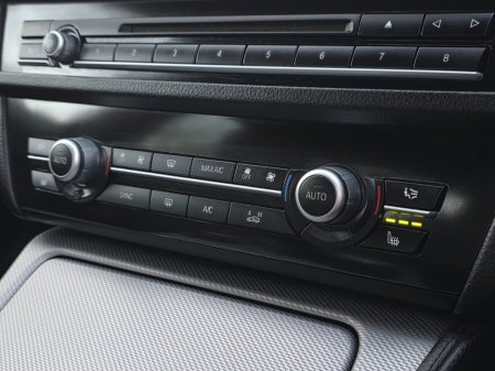 2014 BMW 5 Series - thumbnail 29