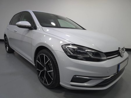 2017 Volkswagen Golf 1.2 TSI DSG EST 110HP BMT Trendline €16,950 thumbnail
