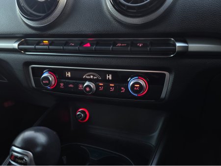 2016 Audi A3 SALOON 1.4 TFSI PRIVACY GLASS CAMERA PARKING SENSORS LOW TAXBAND €16,750 thumbnail