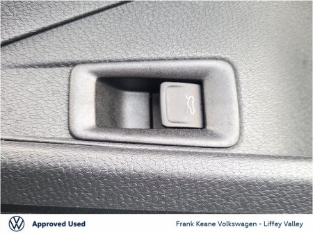 2025 Volkswagen ID.4 - thumbnail 22