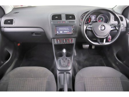 2017 Volkswagen Polo - thumbnail 14