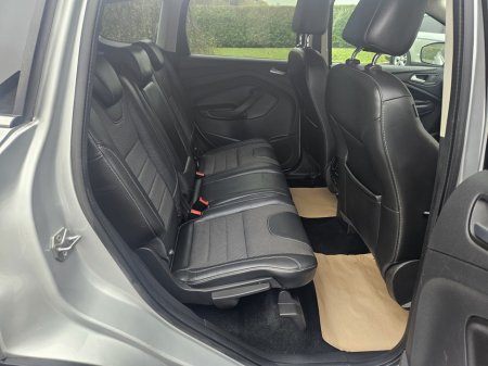 2016 Ford Kuga - thumbnail 15