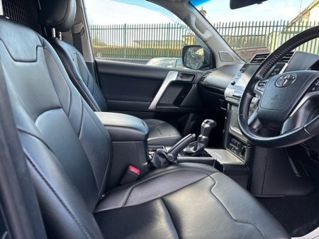 2022 Toyota Landcruiser LAND CRU CRUISER LWB C COMMERCIAL AUTO 4DR €45,000 thumbnail