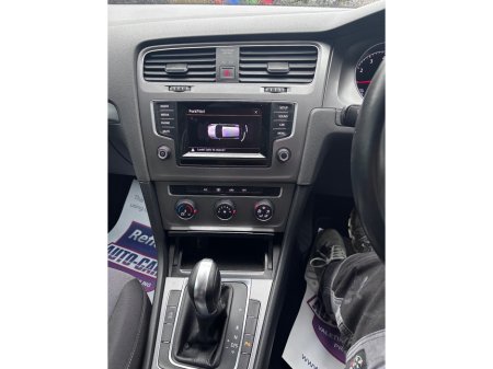 2015 Volkswagen Golf TRENDLINE 1.2 TSI D7F 110HP 5DR AUTO €12,950 thumbnail