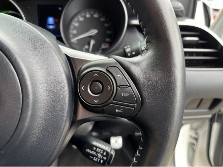 2020 Toyota C-HR - thumbnail 21