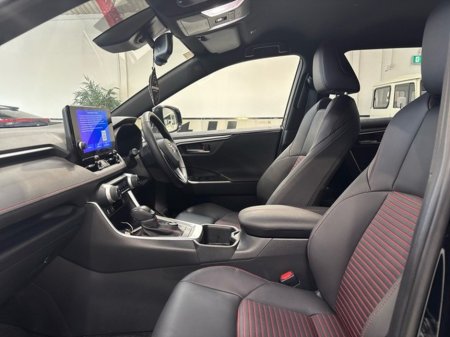 2025 Toyota Rav4 - thumbnail 6