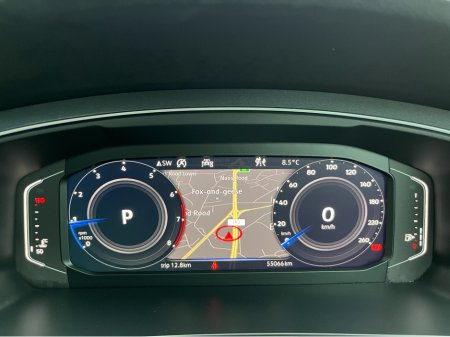 2020 Volkswagen Tiguan R-LINE AUTOMATIC 150HP 1.5 TSI //MASSIVE SPEC//FULL LEATHER//PANORAMIC GLASS ROOF//SAT NAV// €34,950 thumbnail