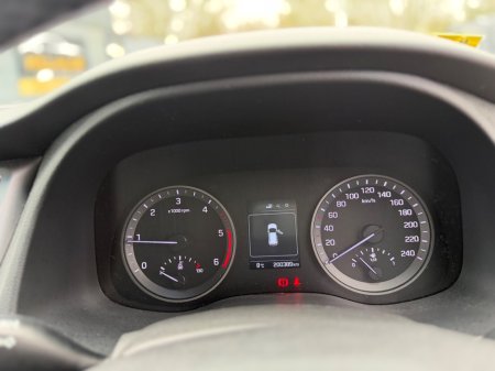 2016 Hyundai Tucson - thumbnail 37