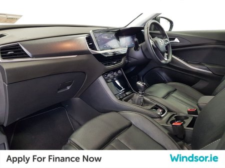 2022 Opel Grandland X Elite 1.2i 130PS 6 Speed €26,495