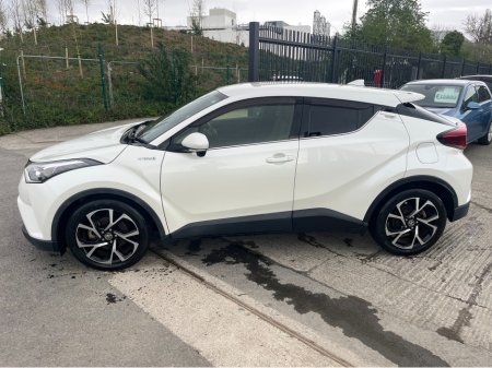 2018 Toyota C-HR - view 4