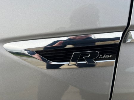 2020 Volkswagen Tiguan - thumbnail 8